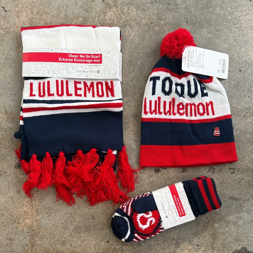 NWT 2002 Winter Olympics Lululemon “Cheer Me On Set” Scarf, mitten’s, beanie